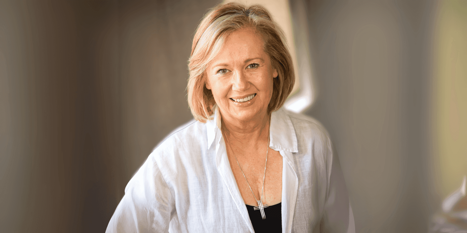 Silva Christov: From silence to fearless transformation, empowering others through resilience and life coaching.
