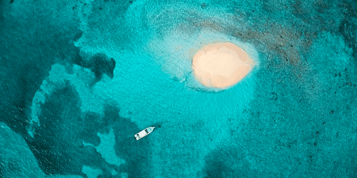 Zant & Co. offers personalized all-inclusive Belize trips with local expertise, seamless planning, and unique, boutique experiences in luxury accommodations.