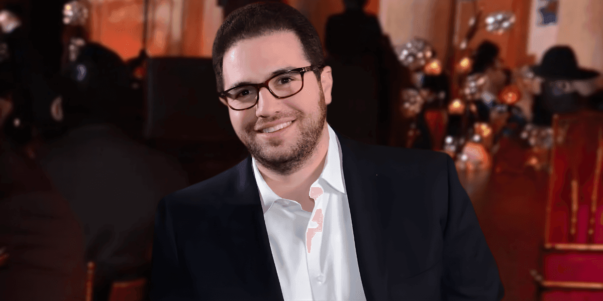 Jona Rechnitz: Strategic mastermind behind Floyd Mayweather’s billion-dollar empire and sustainable brand building.