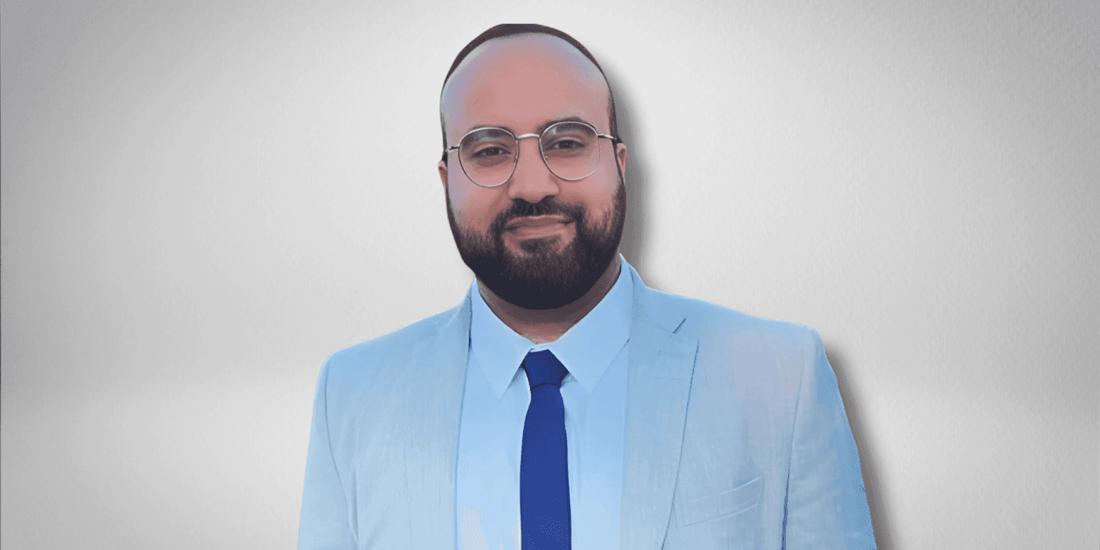 Dr. Aymen Mohamed, founder of Abenzy Education, pioneers bespoke leadership curricula, empowering women leaders and transforming global education.