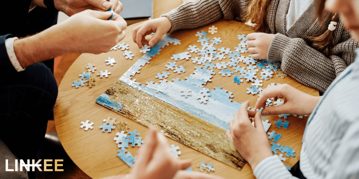 "Linkée Family: Turning family memories into personalized art with custom puzzles and illustrated keepsakes."