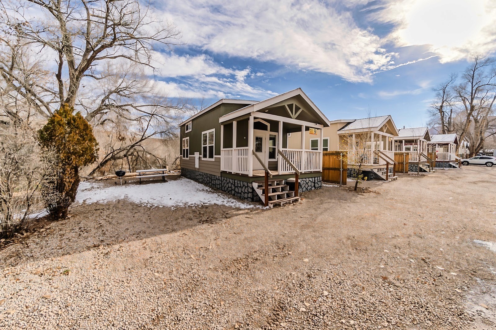 Edge of the Desert vacation rentals near Arches National Park, offering pet-friendly, affordable tiny homes for travelers and seasonal workers.